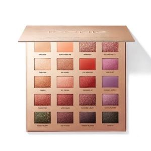 ICONIC EYESHADOW PALETTE - New!